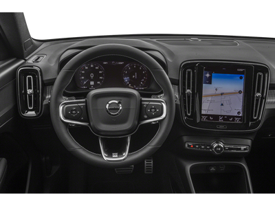 2020 Volvo XC40 R-Design