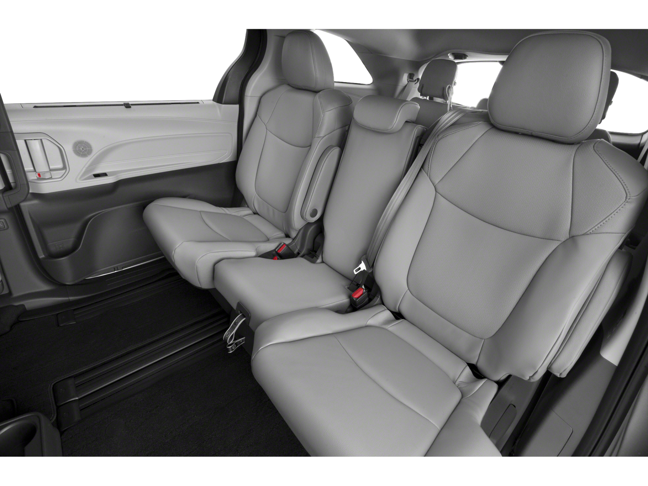 2022 Toyota Sienna XLE 8 Passenger