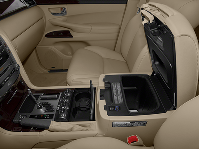 2013 Lexus LX 570