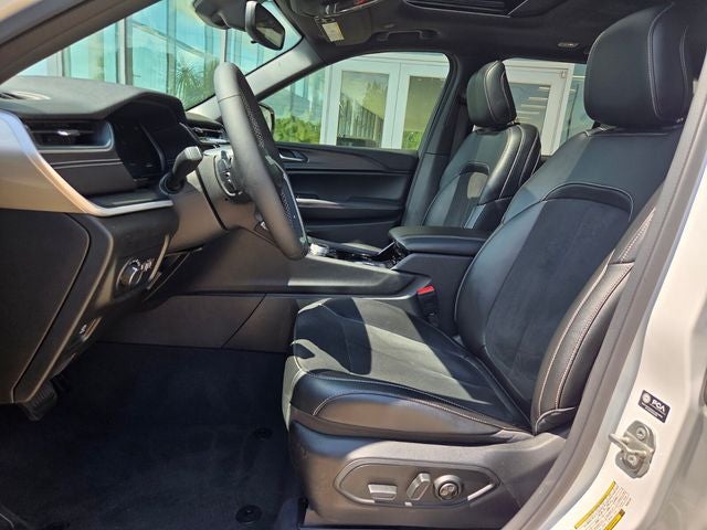 2023 Jeep Grand Cherokee Altitude X