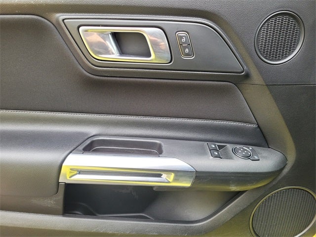 2021 Ford Mustang EcoBoost