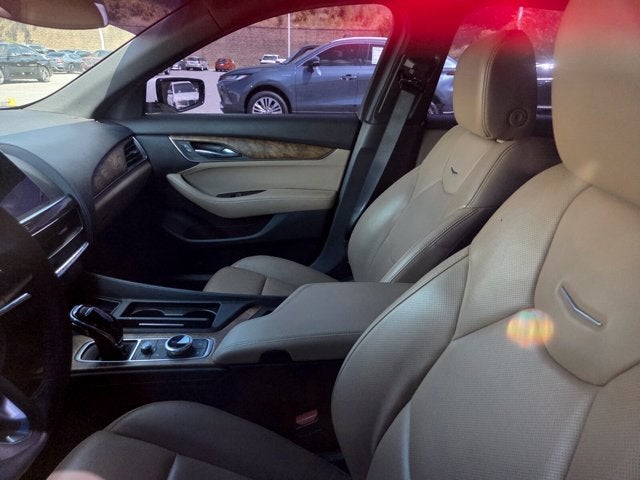 2022 Cadillac CT5 Premium Luxury