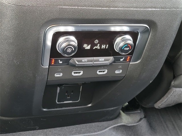 2024 GMC Yukon XL AT4