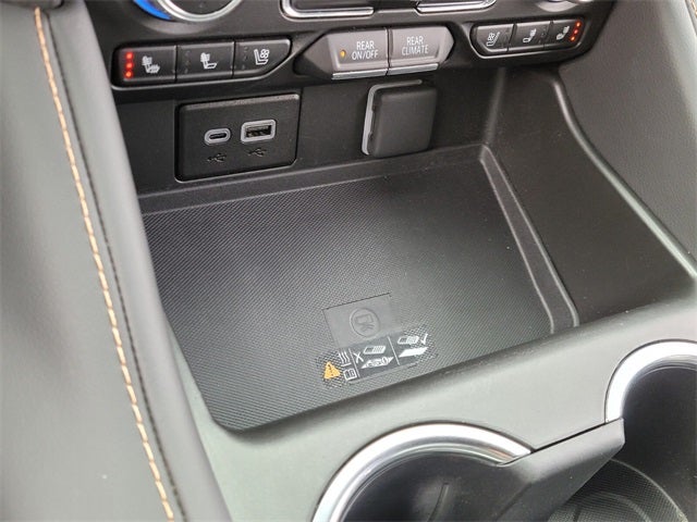 2024 GMC Yukon XL AT4