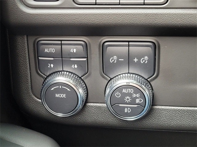 2024 GMC Yukon XL AT4