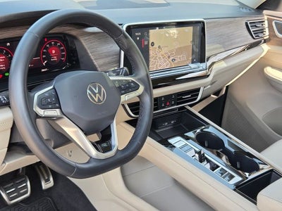 2024 Volkswagen Atlas 2.0T SEL Premium R-Line