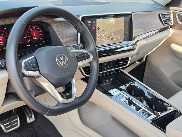 2024 Volkswagen Atlas 2.0T SEL Premium R-Line
