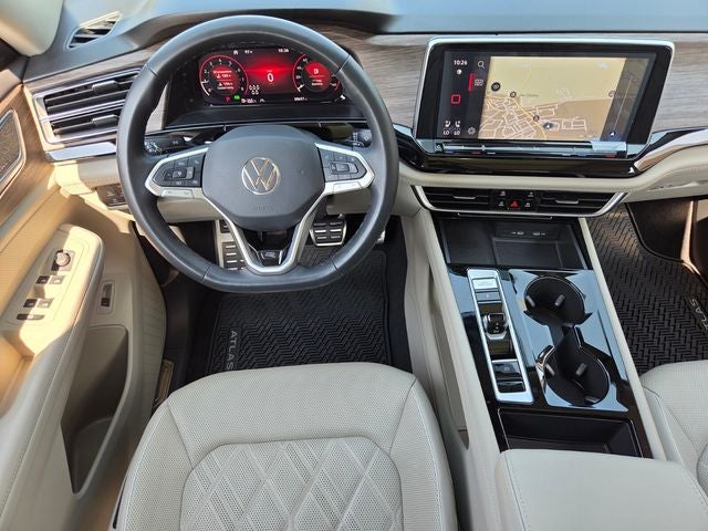 2024 Volkswagen Atlas 2.0T SEL Premium R-Line