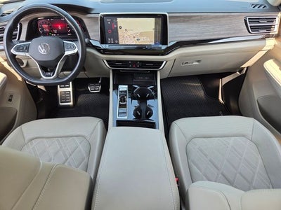 2024 Volkswagen Atlas 2.0T SEL Premium R-Line