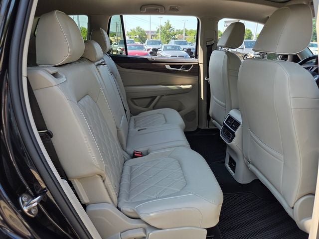 2024 Volkswagen Atlas 2.0T SEL Premium R-Line