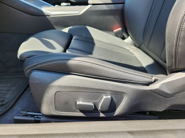 2025 BMW 2 Series 230i