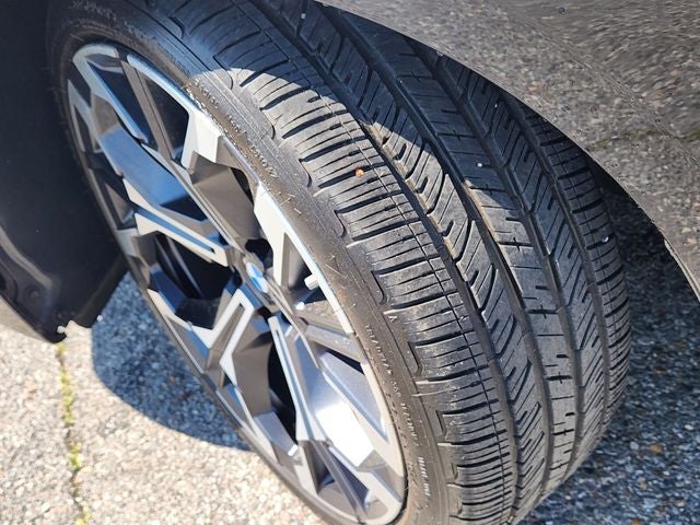 2025 BMW 2 Series 230i