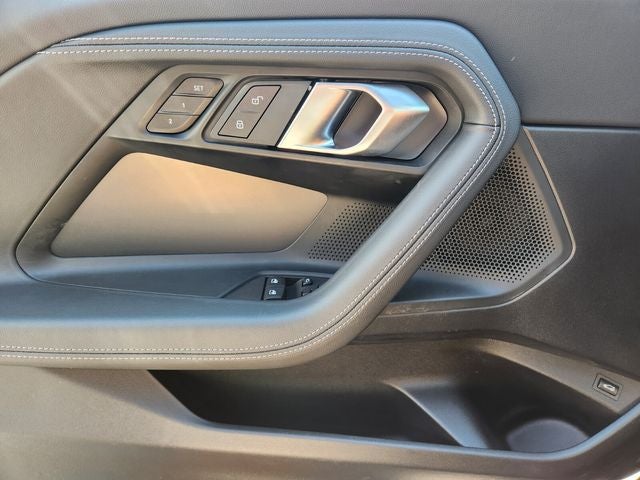 2025 BMW 2 Series 230i