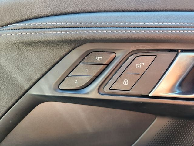 2025 BMW 2 Series 230i