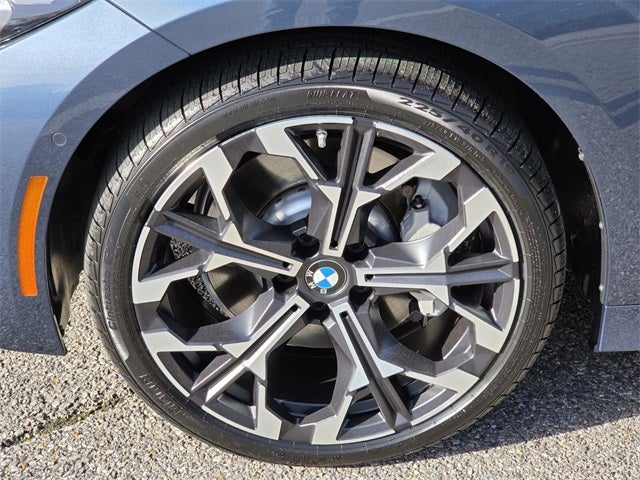 2025 BMW 3 Series 330i