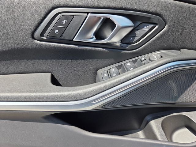 2025 BMW 3 Series 330i