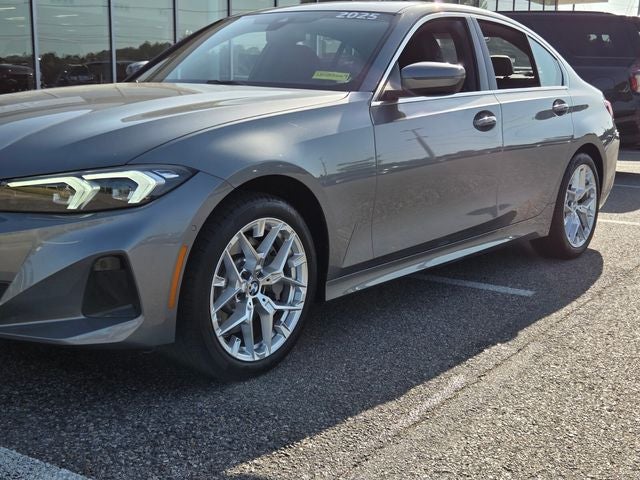 2025 BMW 3 Series 330i
