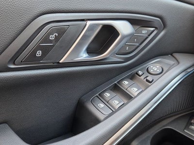 2025 BMW 3 Series 330i