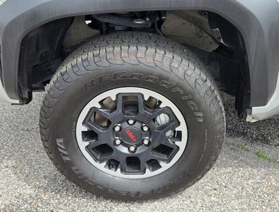 2024 Toyota Tacoma TRD Off-Road