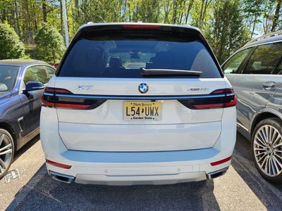 2025 BMW X7 xDrive40i