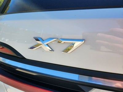 2025 BMW X7 xDrive40i