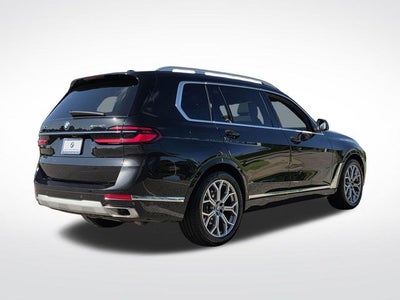 2025 BMW X7 xDrive40i