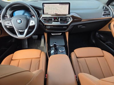 2025 BMW X4 xDrive30i