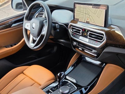 2025 BMW X4 xDrive30i