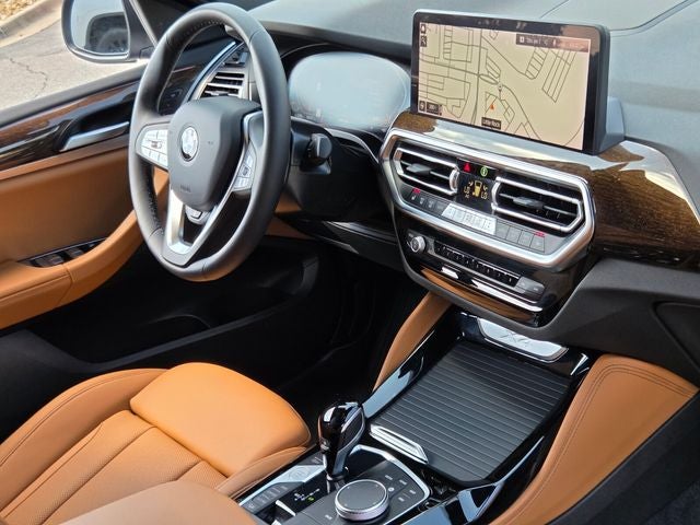 2025 BMW X4 xDrive30i