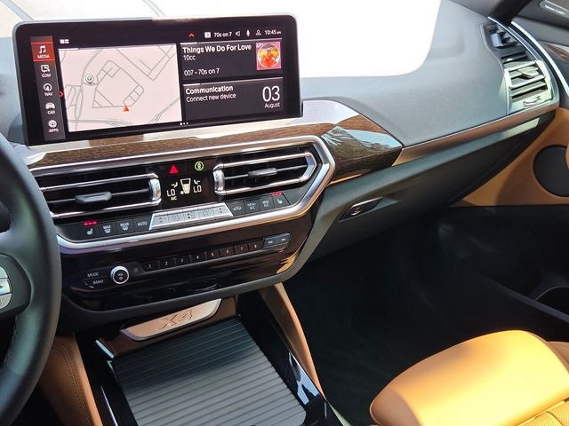 2025 BMW X4 xDrive30i