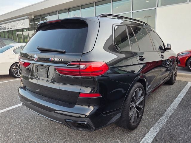 2022 BMW X7 M50i
