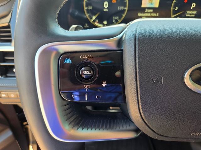 2025 INFINITI QX80 LUXE
