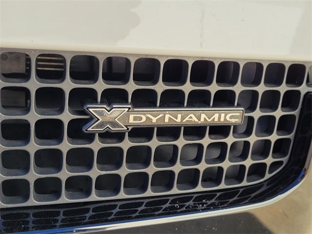 2023 Land Rover Defender 130 X-Dynamic SE