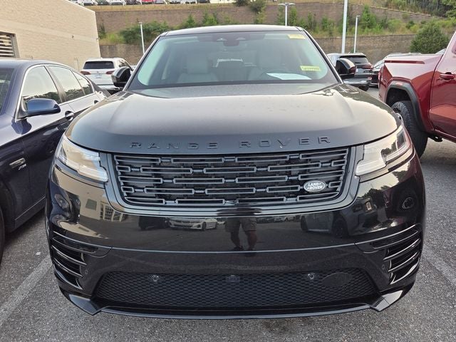 2025 Land Rover Range Rover Velar Dynamic SE