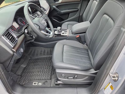 2022 Audi Q5 45 S line Premium quattro