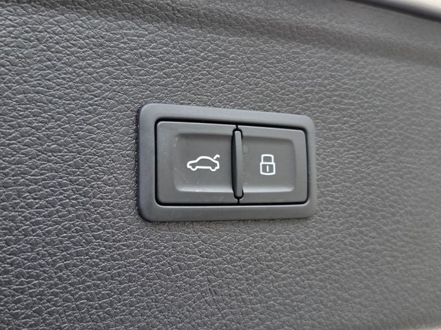 2022 Audi Q5 45 S line Premium quattro