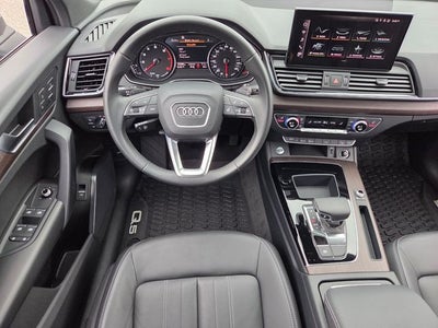 2022 Audi Q5 45 S line Premium quattro