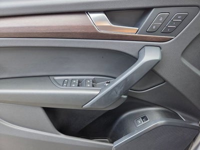 2022 Audi Q5 45 S line Premium quattro