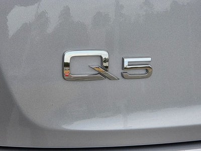 2022 Audi Q5 45 S line Premium quattro