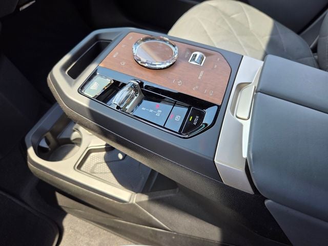 2023 BMW iX xDrive50