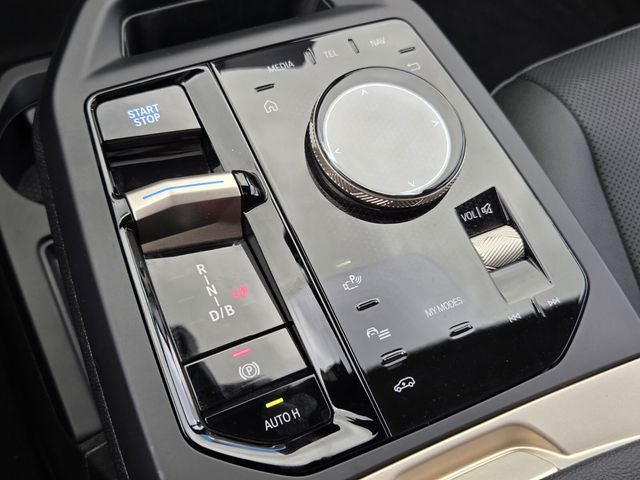 2024 BMW iX M60