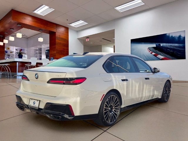 2024 BMW 7 Series 760i xDrive