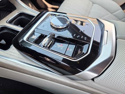 2025 BMW 7 Series 760i xDrive
