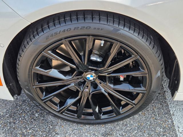 2022 BMW 7 Series 740i