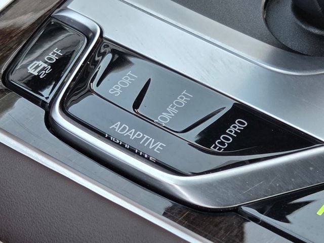 2022 BMW 7 Series 740i