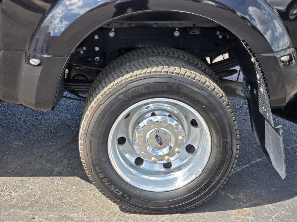 2022 Ford F-450SD Limited DRW
