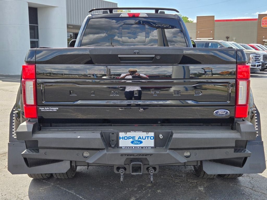 2022 Ford F-450SD Limited DRW
