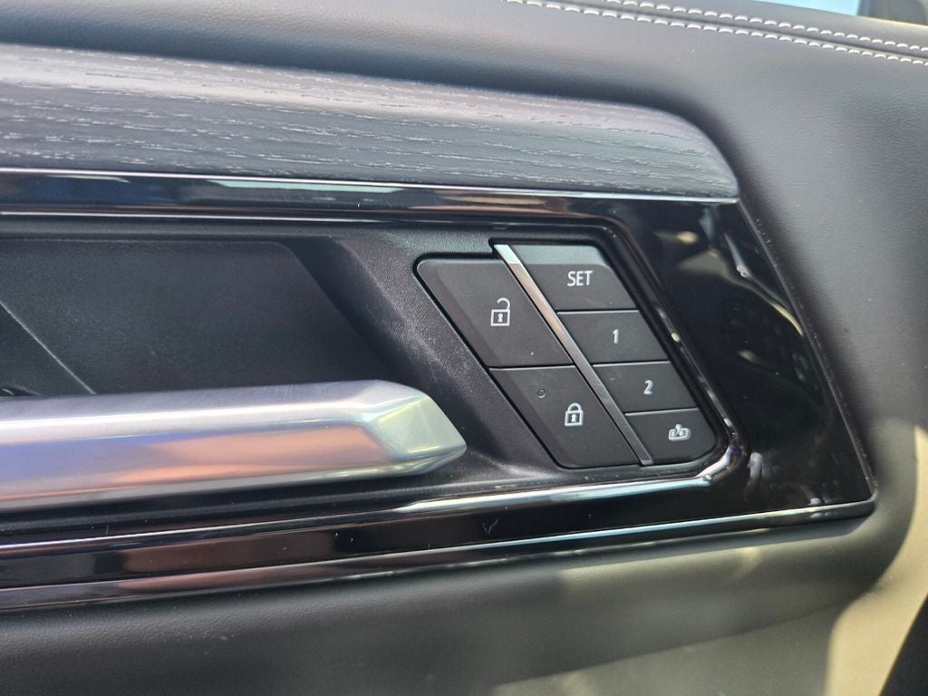 2025 GMC Yukon AT4 Ultimate