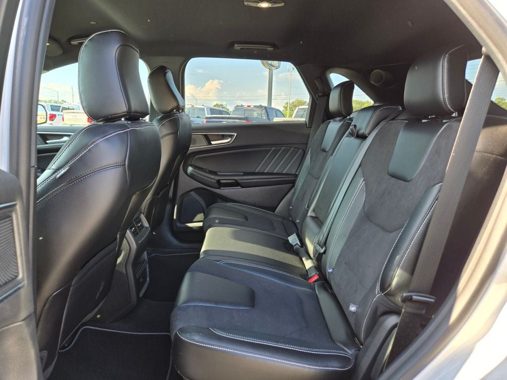 2023 Ford Edge ST