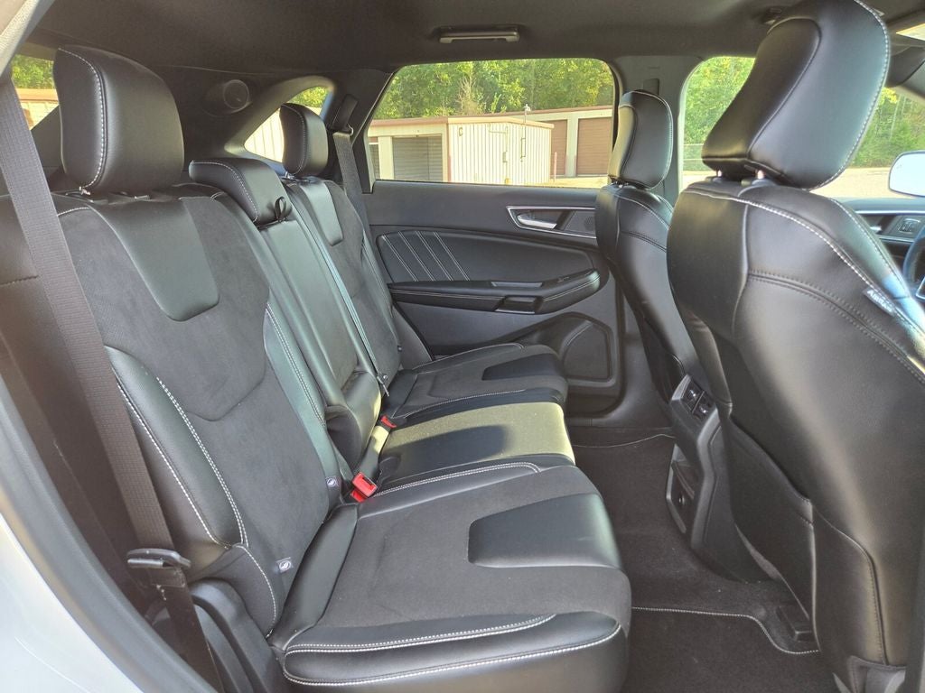 2023 Ford Edge ST